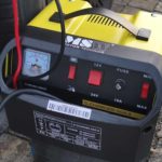 MSW Autobatterie Ladegerät